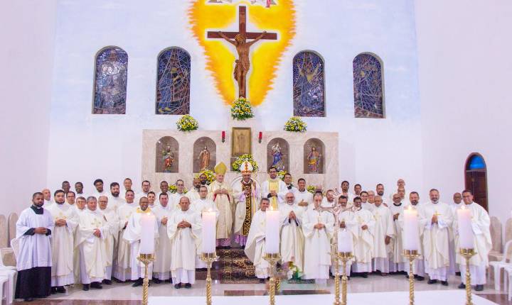 Diocese de Serrinha celebra 20 anos de instalação com ordenação presbiteral