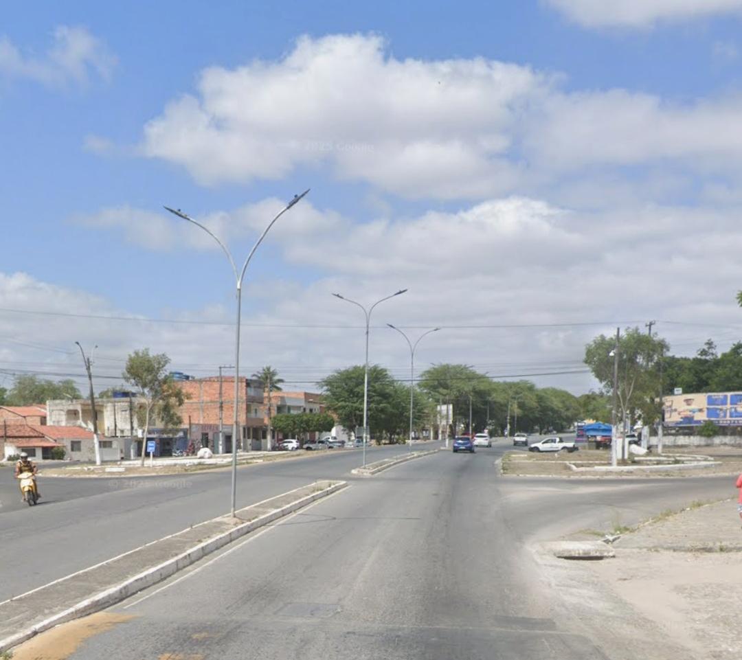 Vereador volta a cobrar instalação de semáforos na rotatória da Urbis, em Serrinha